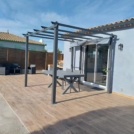 Location En Nuitee Homestay *